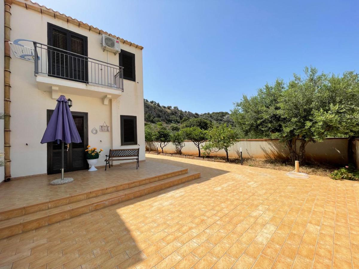 Villa Barraco Paradise 산비토로카포 외부 사진